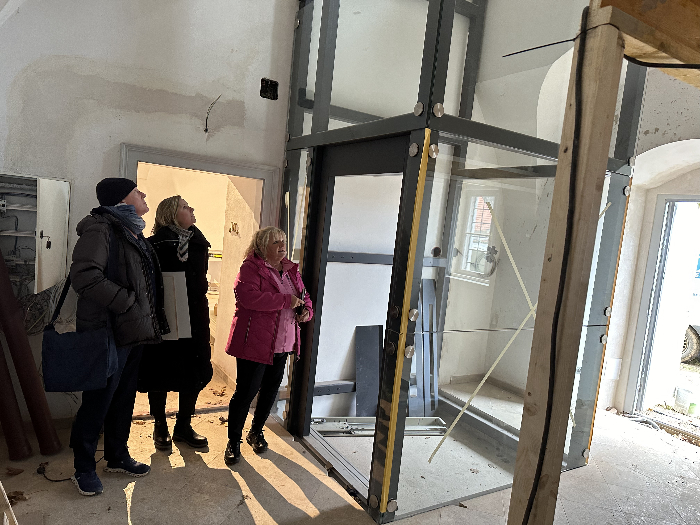 KW_48_Besichtigung_Lift.jpg