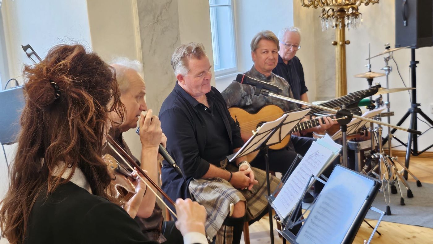 Obonya_mit_Haydn_und_die_Jazz.jpg